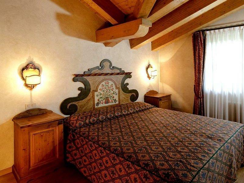 Hotel Perla Madonna di Campiglio Exterior foto